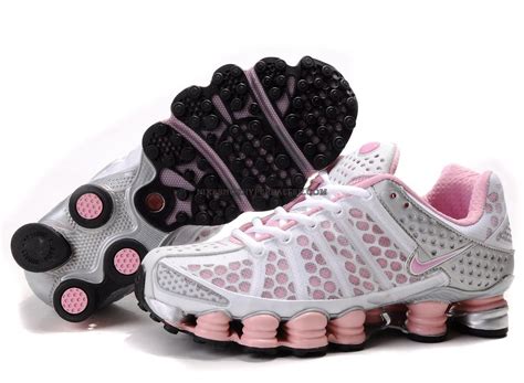 nike shox weiß pink|Nike shox pink and white.